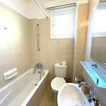 2 Cozy Apts, Fast Internet, 5 Min Walk To Beach!